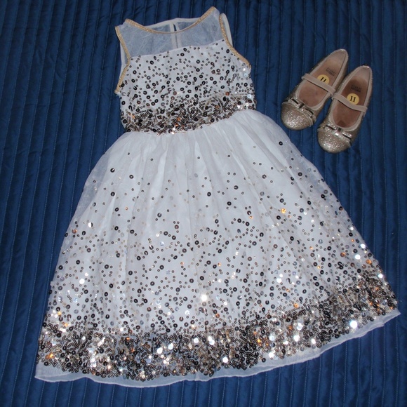 Girl/'s Speechless Ivory Gold Sleeveless Glitter Dress